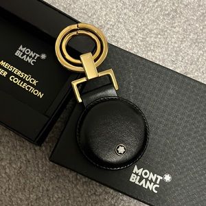 Mont Blanc round key fob
